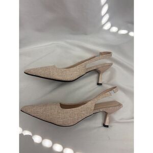 New Beige Slingback Pumps Fabric Pointed Toe Kitten Heel Size 8.5 Office Career